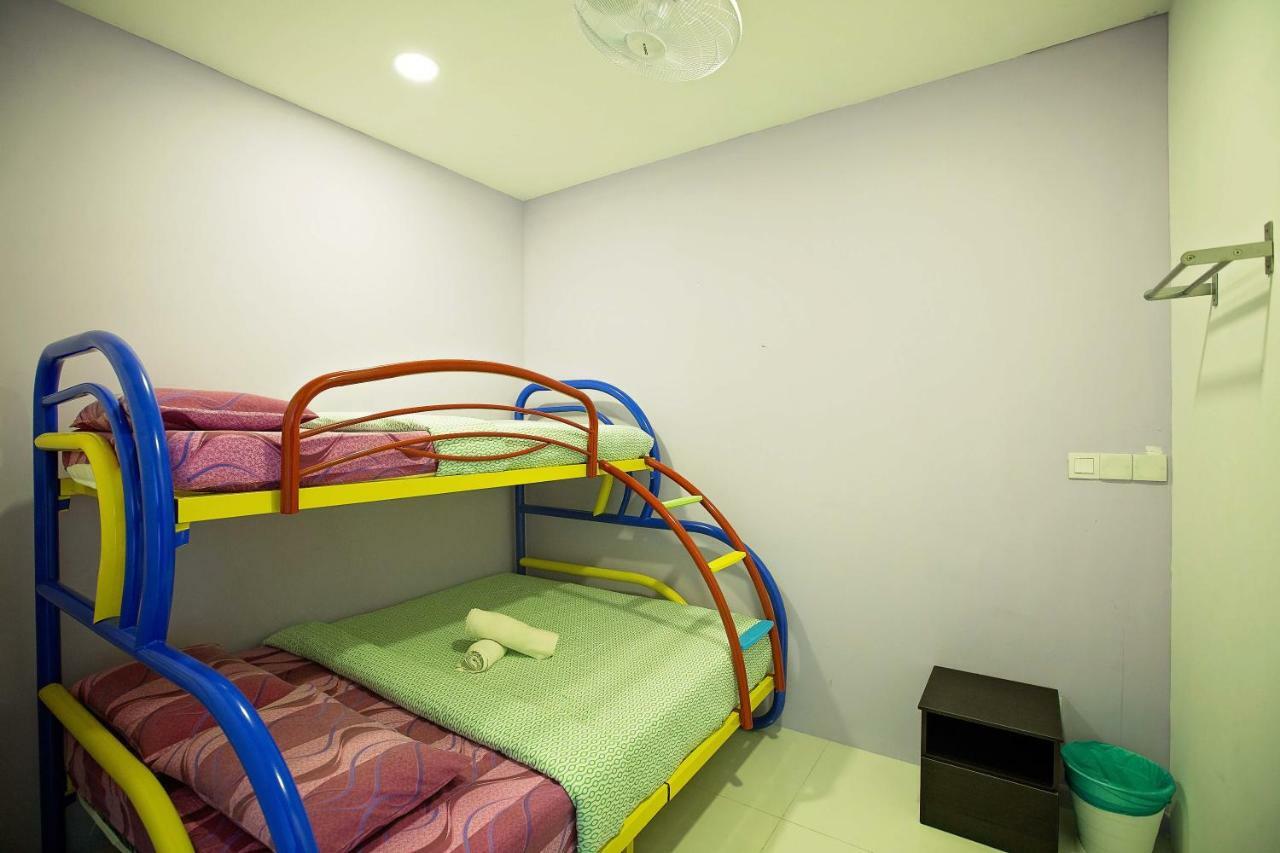 Resort Hostel In City Kuala Lumpur Exterior photo